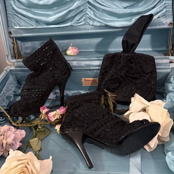 Dolce & Gabbana Black Lace Stiletto Booties Heels Peep Toe Size 37 EU 7 US Italy - Picture 6 of 13